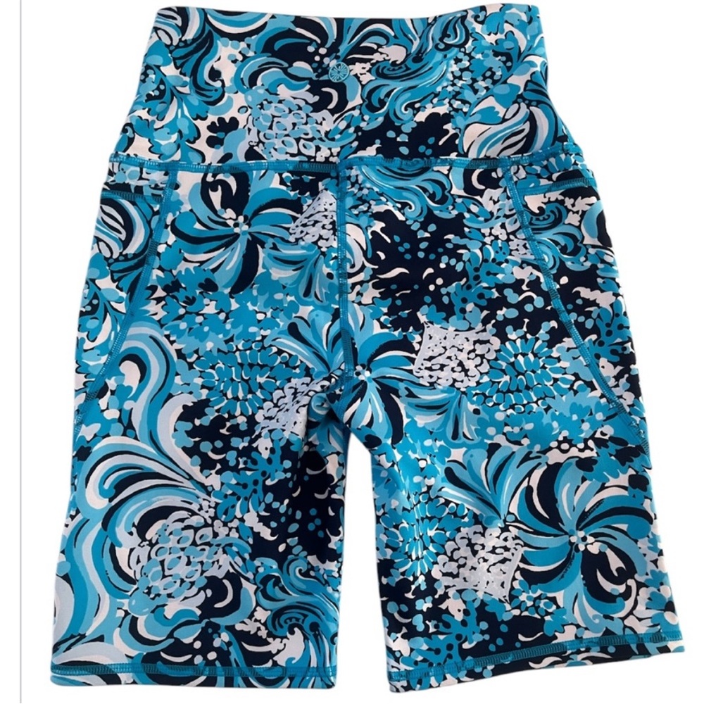Lilly Pulitzer UPF 50+ Luxletic 8" South
Beach High Rise Bike Short S NWT - Picture 5 of 8